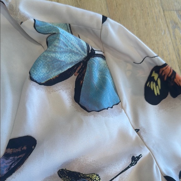 G by Guiliana Butterfly Print Wrap Dress women size medium - Picture 3 of 16